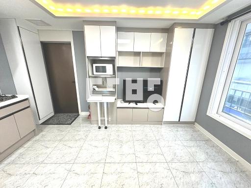 Apartment in 괴정동 - View 2