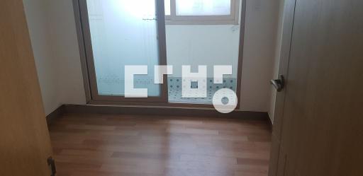 Apartment in 수원시, 세류동, 권선구 - View 3