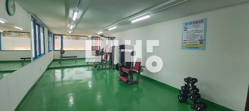 Apartment in 구서동 - View 4