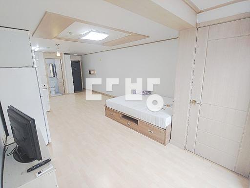 Apartment in 광안동 - View 3