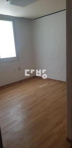 Apartment in 권선동 - View 2