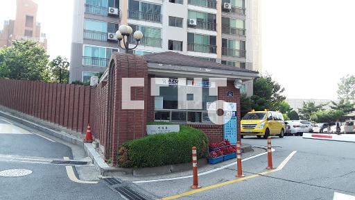 33.3룸2화 정남향집으로 햇살 통풍 굿 강남출퇴근편리 - View 3