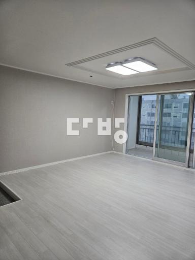 Apartment in 창원시, 서상동, 의창구 - View 3