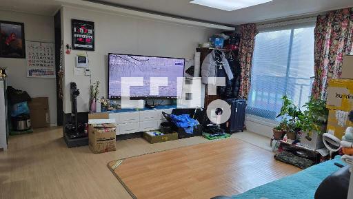 준신축, 엄청넓은 아파트형빌라, 목현동 도로인근, 전원과 도심생활, 급매 - View 2
