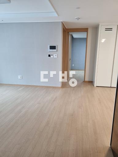 풀옵션, 식탁,대형TV,고급쇼파,시스템에어컨 - View 2