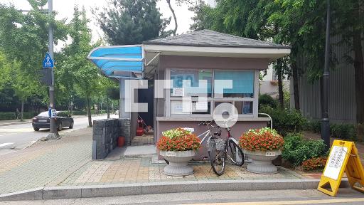Apartment in 지행동 - View 3