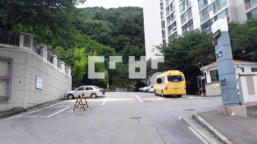 Apartment in 하단동 - View 2