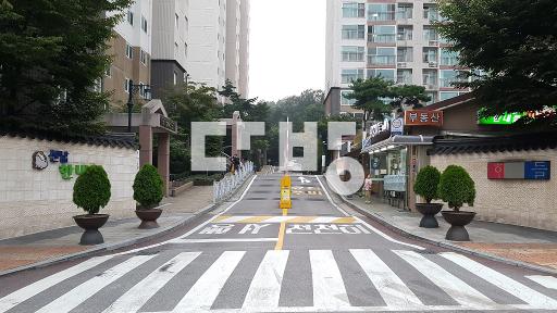 전세안고 매매 가능한집 깨끗하게 잘 유지되어있고 막힘없는 뷰가 좋아요 - View 2