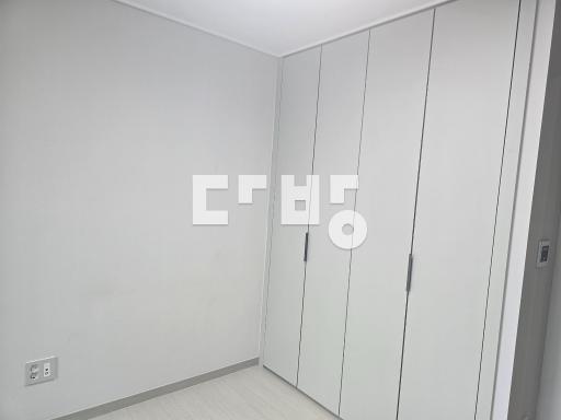 고덕365. 실거주가능. 8월협의입주. 시스템에어컨풀. 중문등 옵션좋은집 - View 4