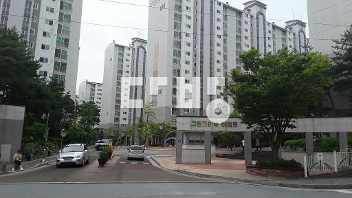 Apartment in 하소동 - View 3