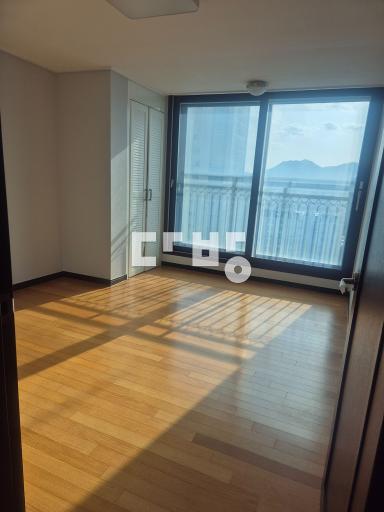 양산부산대학병원인접, 초중고교육,고급의료, 생활권입지우수  로얄동 로얄층 - View 2