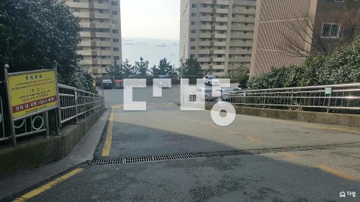 Apartment in BuSan광역시, 동삼동, 동삼1동 - View 3