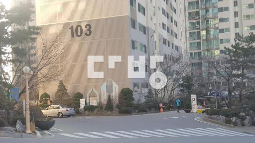 Apartment in 관악구, 청림동 - View 2