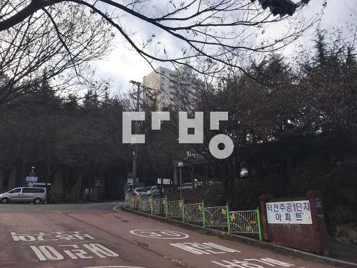 500/40 에 만기 :27.11월말일,앞동이라 교통편리 - View 2