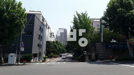 우면산뷰맛집 남향의 깔끔하게 수리된집 - View 2