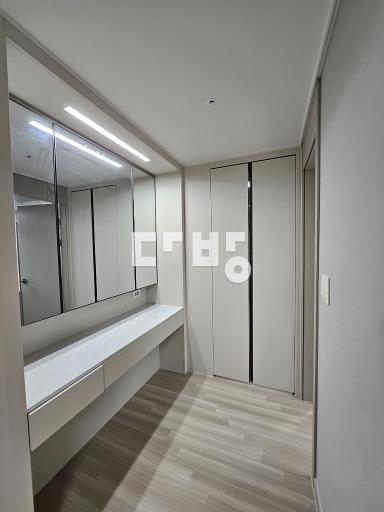 Apartment in 관설동 - View 5