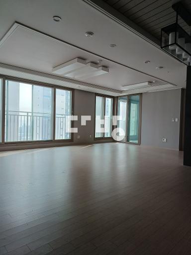 풍경추천 단독위임  시스템 에어컨 4 방 3  입주 협의 - View 2