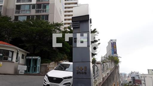 Apartment in 하단동 - View 3