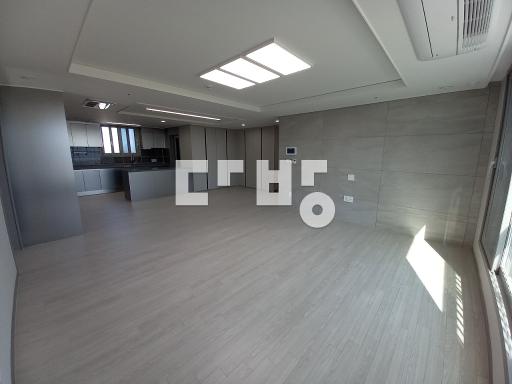 실거주가능. 관리잘된 집. 시스템에어컨. 언제든 집보러 오세요 - View 2