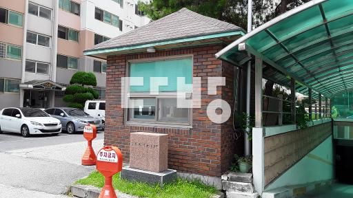방문교체,기본상태, 8월중순이후입주 - View 2