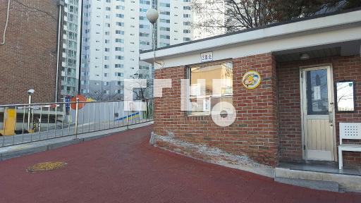 Apartment in 노량진동 - View 3