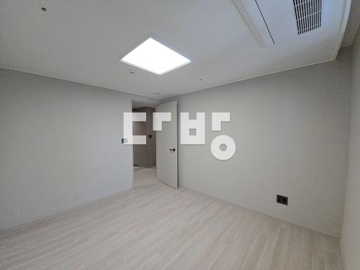 현장공인,마피5천 84A판상형타입. 중앙정원 편하게 감상할 수 있는 집 - View 5