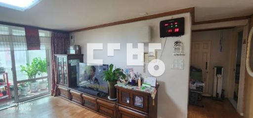 남향. 외부샷시교체. 부분리모델링. 협의입주 - View 5