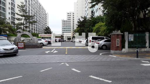 Apartment in 대구광역시, 신매동, 고산1동 - View 2