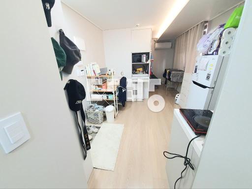 올라모댈링 신축급컨디션 깔끔한 분리형 원룸, 8월말 입주 협의 - View 4