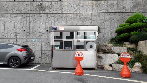 Apartment in 개금동 - View 3