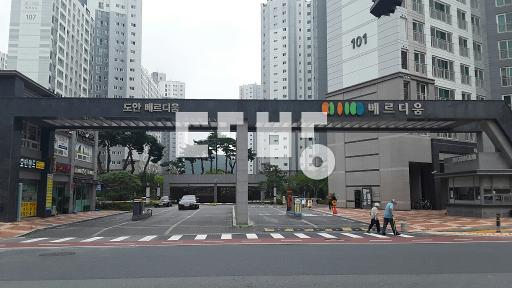 Apartment in 도안동 - View 2