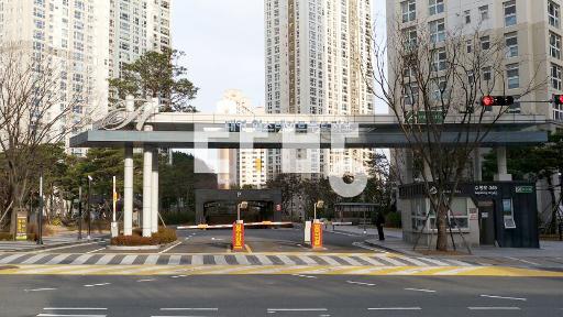 Apartment in BuSan광역시, 대연3동 - View 3