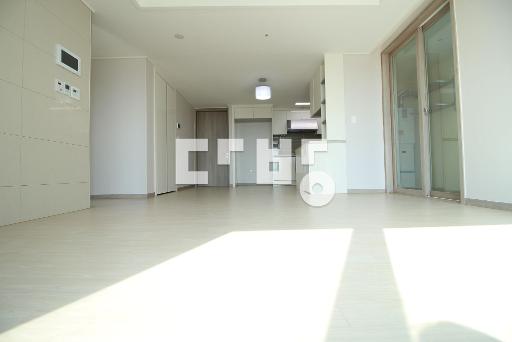 o우수o  73B, 선호층, 채광좋은 남서향, 사이조망, 협의입주 - View 2