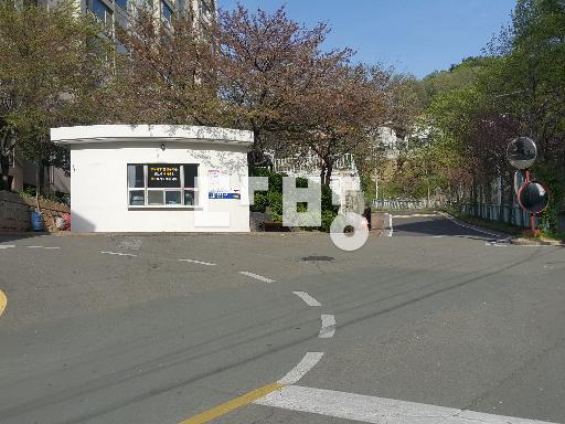 Apartment in 북정동 - View 2