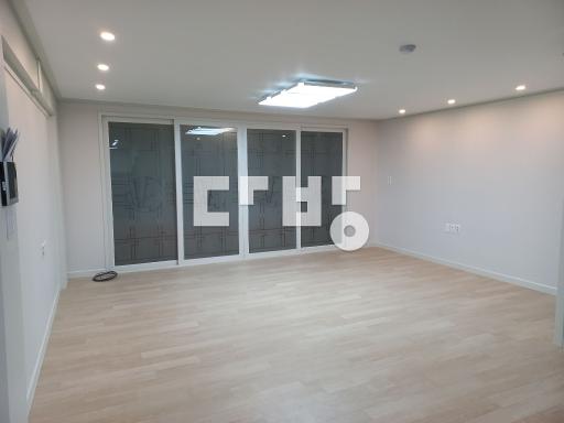 Apartment in 수원시, 탑동, 권선구 - View 5