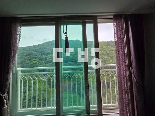 ◈멋진 산전망뷰  정남향 귀한탑층 부분리모델링 매1억6800  즉시입주◈ - View 2