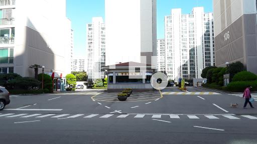 Apartment in 우동 - View 2