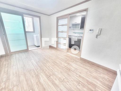 Apartment in 울산광역시, 방어동, 동구 - View 3