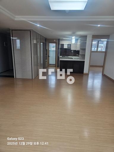 Apartment in 산수동 - View 5