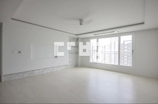Apartment in 울산광역시, 남구 - View 2