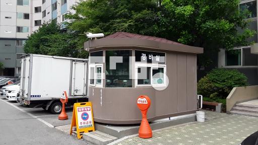 Apartment in 성수동1가 - View 3