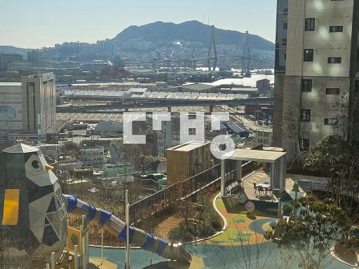 오션뷰와 예쁜단지뷰. 주출입구와 가까운동. 그린생활시설 이용편리 - Pogled 4