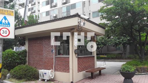 화장실올수리 씽크대교체 도배 장판 2년전 트인 전망 초중고 이마트 인접 - View 3
