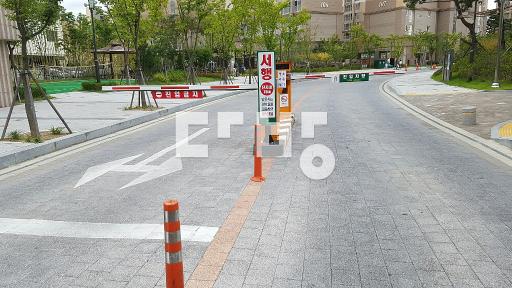 7월이후 조정가능 | 남서 A타입 | 에어컨 4대 | 판상형 4BAY구조 - View 2