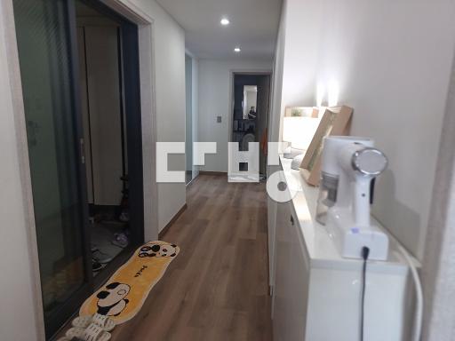 주거와생활권에불편없는위치/인근중학교바로앞트인조망/에어컨4대/수납좋음 - View 5