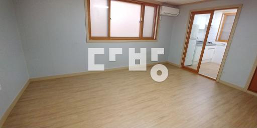 1.5룸 방넓고 깔끔해요  주차가능 - View 2