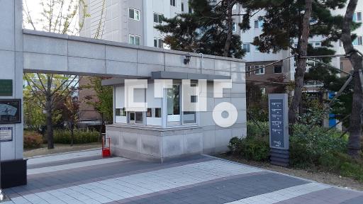 Apartment in 선화동 - View 2