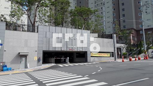 Apartment in 교동 - View 2