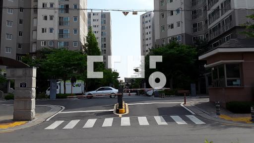 우드톤강마루,관리잘된집,전망좋은정원뷰,입주협의가능 - View 2