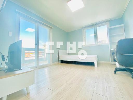 Apartment in 중흥동 - View 5